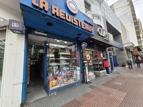 LOCAL EN FOCO COMERCIAL - 2 PLTAS - 80 m2