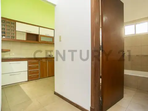 Depto Tipo Casa en Venta en La Plata, USD 80.000