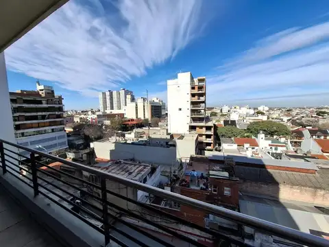 Avenida Asamblea 100