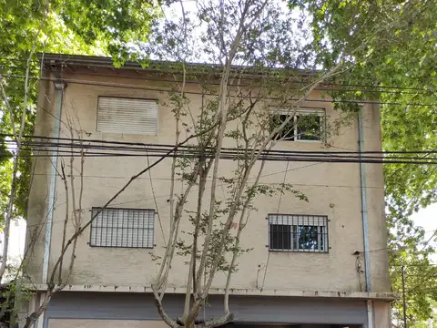 DEPARTAMENTO 2 AMBIENTES CON COCHERA EN MERLO CENTRO