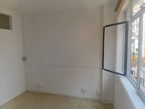 Oficina en Venta en Monserrat, USD 15.500