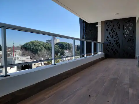 SEMIPISO A ESTRENAR S/AV. MAIPU. VISTA ABIERTA.