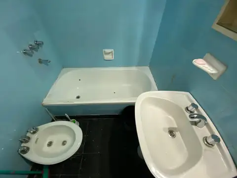 Departamento de tres ambientes en venta