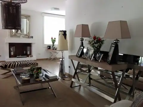 Casa en Alquiler Temporal de 4 dormitorios