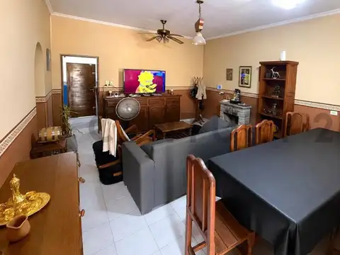 Casa 3 ambientes con 1 baño