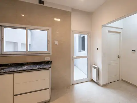 Depto Tipo Casa en Venta de 3 ambientes