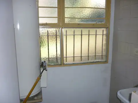 DEPTO. 3 AMB. BARRIO AUT. EZE 1 PTA. BAJA