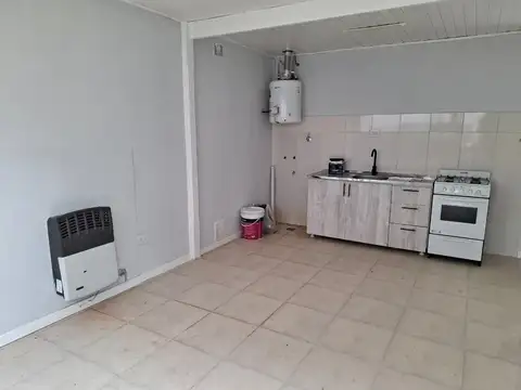 Casa en Alquiler en General Roca, $ 500.000
