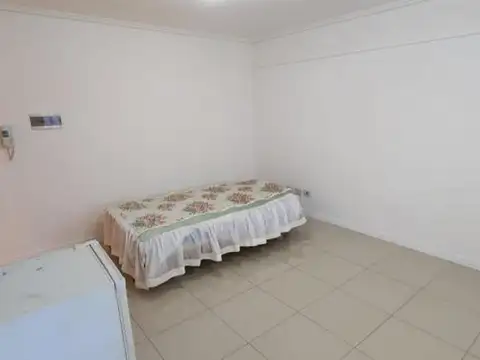Departamento Monoambiente  en Venta en Ramos Mejia