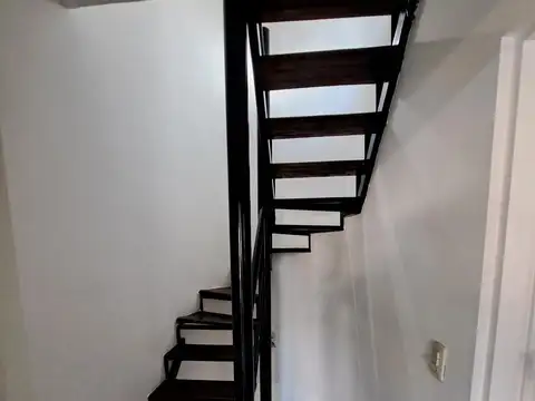 Depto Tipo Casa en Alquiler 22 años