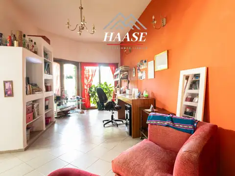 Casa 5 ambientes con 4 baños