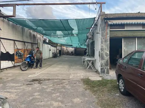Local en Venta en Manuel B Gonnet, USD 150.000