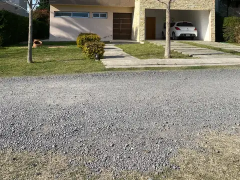 Casa en Venta en Pueblo Esther, USD 280.000