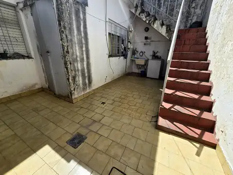 Depto Tipo Casa 3 ambientes con 1 baño
