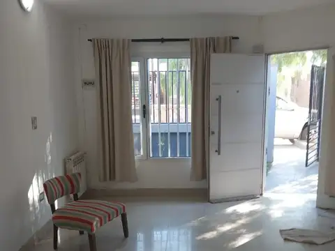 Casa en Alquiler de 3 dormitorios