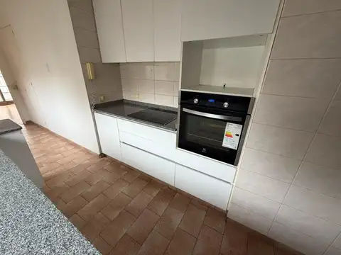 Departamento 4 ambientes con 1 baño