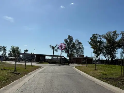 Terreno en Venta en Pilar del Este - Santa Emilia, USD 42.000