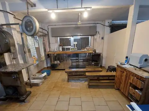 Depto Tipo Casa en Venta en Lanus Oeste, USD 85.000