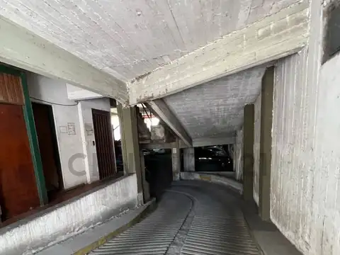 COCHERA EN VENTA LA PLATA