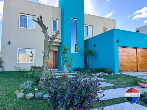 CASA 6 AMBIENTES EN VENTA HORIZONTES AL SUR LAGUNA