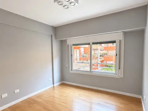 Departamento en Venta con 2 cocheras