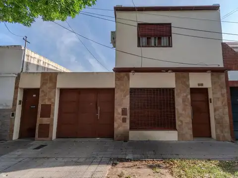 CASA EN VENTA 2 DORMITORIOS ESPAÑA Y HOSPITALES