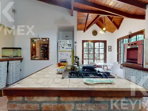 Casa 4 ambientes con 1 baño