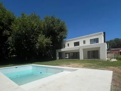 Casa en Venta en San Matias, USD 379.000