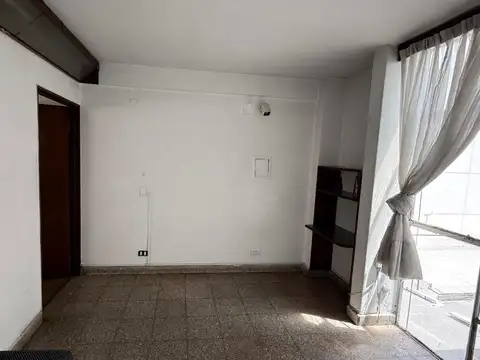 Oficina en Alquiler en Centro, $ 330.000