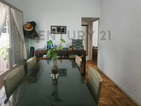 Lambaré 1000, Piso 0