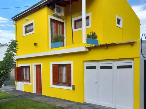 ALQUILER CASA EN PH. 4 AMB. CONSTITUCION