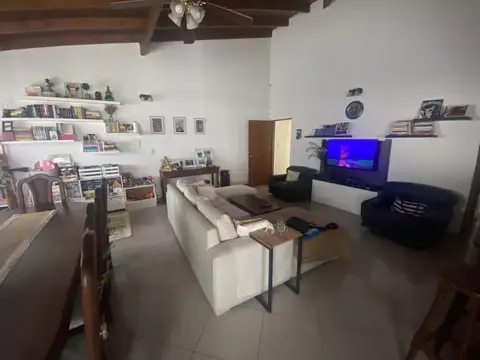 Departamento en Alquiler con 2 cocheras