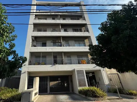 Cochera en venta Ituzaingo