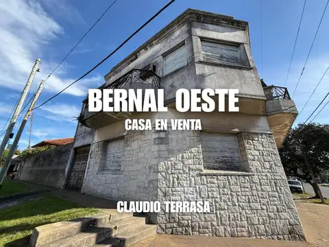 CASA EN VENTA EN BERNAL OESTE