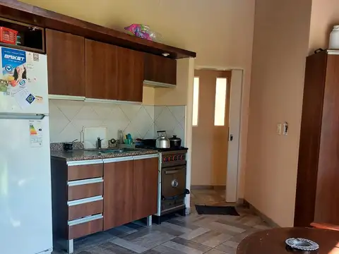 Casa en Funes - Pileta - 2 dormitorios - Planta baja