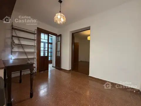 Depto Tipo Casa en Alquiler de 3 ambientes