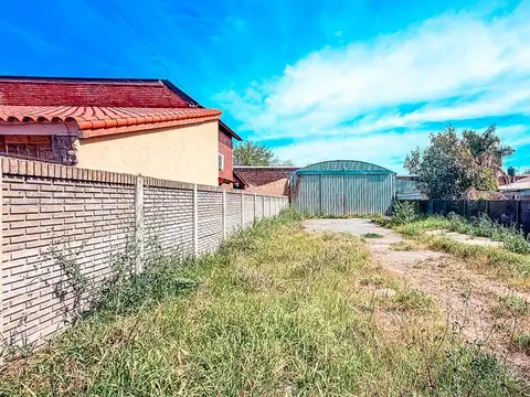 Galpon en Venta 25  mts Fondo