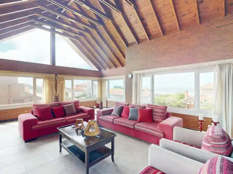 Casa en Venta al Este