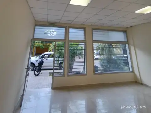 Local en Alquiler en Macrocentro, $ 750.000