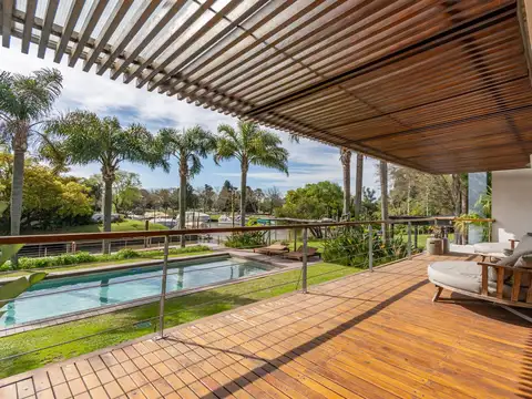 Casa en Venta de 4 dormitorios