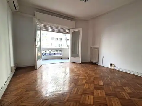 Oficina en Alquiler 76 años
