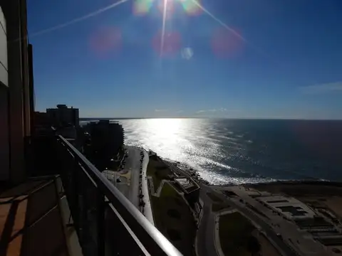 Alquiler temporario, vista al mar, PLAYA VARESE,  Maral 39.