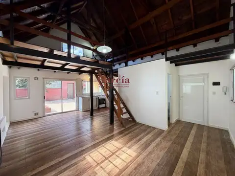 Depto Tipo Casa en Alquiler 6 años