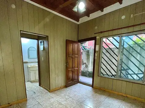 Depto Tipo Casa en Venta de 2 ambientes