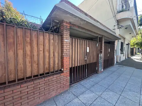PH 3 Ambientes en planta baja con Garaje, Patio y Terraza