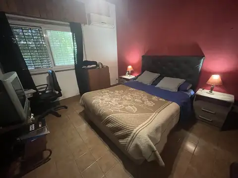Depto Tipo Casa en Venta 50 años