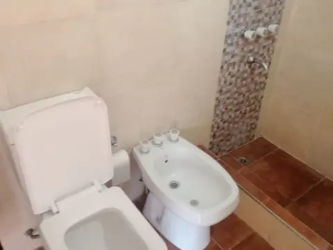 Depto Tipo Casa en Alquiler de 1 dormitorio