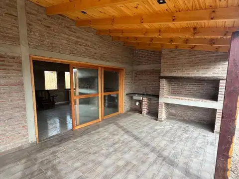 CASA EN POTRERO DE GARAY CON ESCRITURA