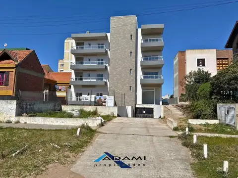 Avenida 1 , Piso 2°