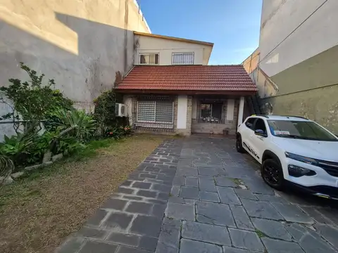 Casa en Venta en Saavedra, USD 385.000